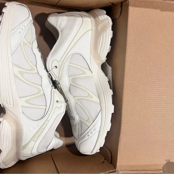XT-Whisper Vanilla Ice Sneakers